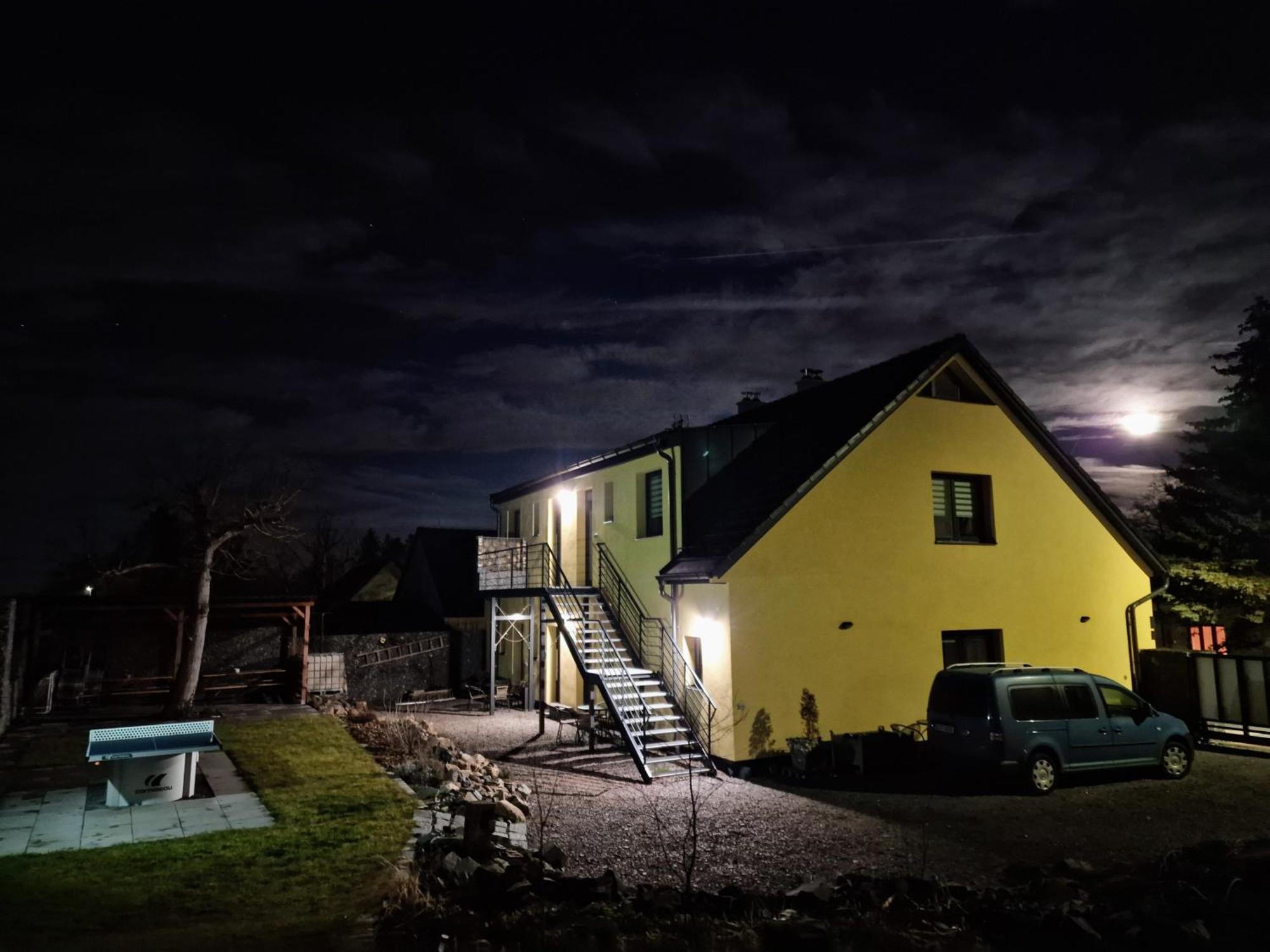 Apartmany Pod Capy, Nasavrky Eksteriør bilde